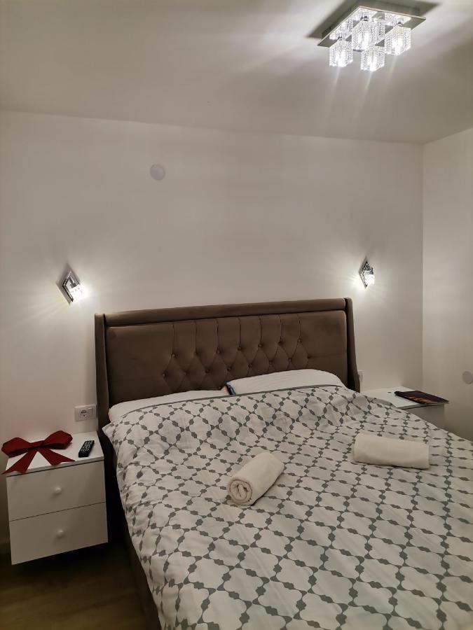 City Break Apartment Banja Luka Buitenkant foto